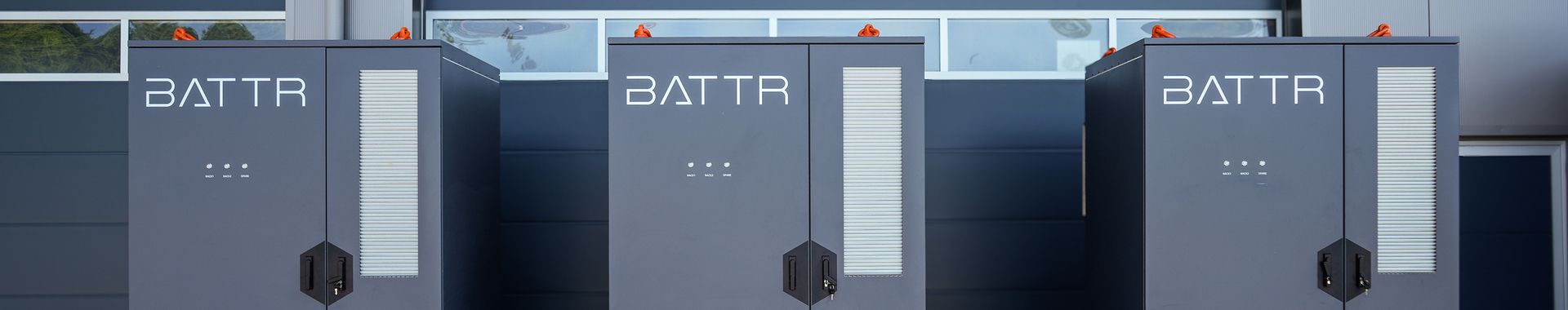 Modernes Speichersystem für gewerbliche Anwendungen.